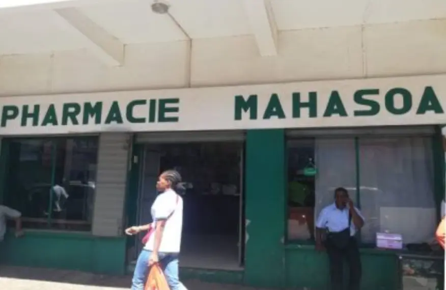 Pharmacie MAHASOA cover